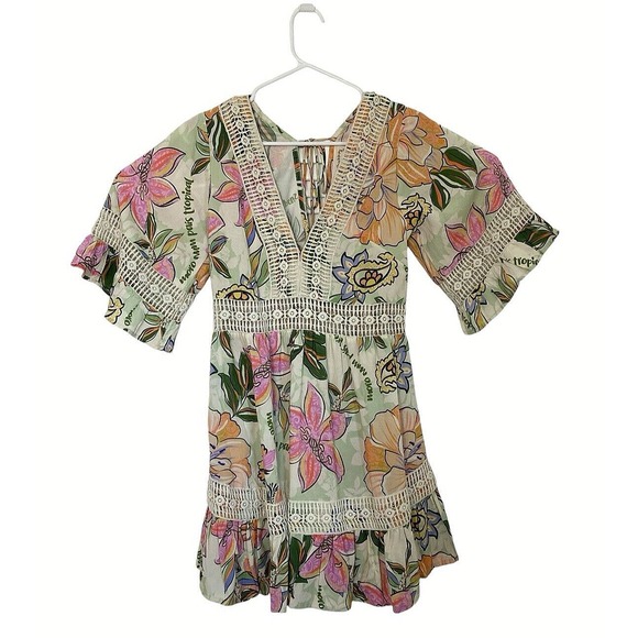 Z & L Dresses & Skirts - Z & L Dress Medium Floral Crochet Trim Back Tie with Tassels Bohemian Crochet